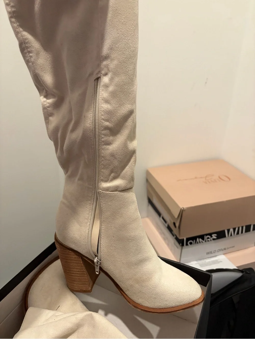 CCOCCI Nicole Cream Over-The-Knee Suede Block Heel Boots